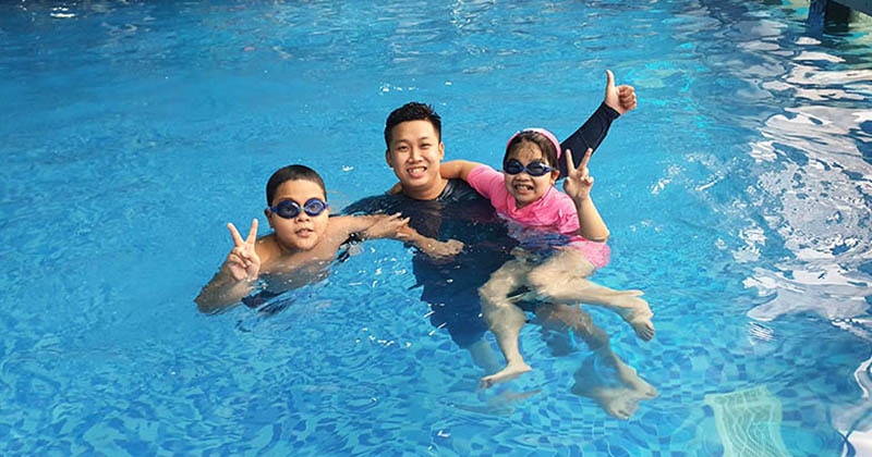 Dạy Bơi Long Biên