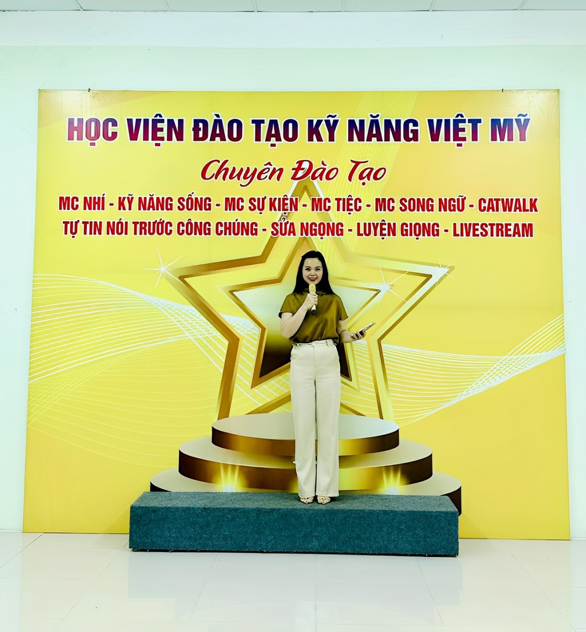 trung tâm Việt Mỹ